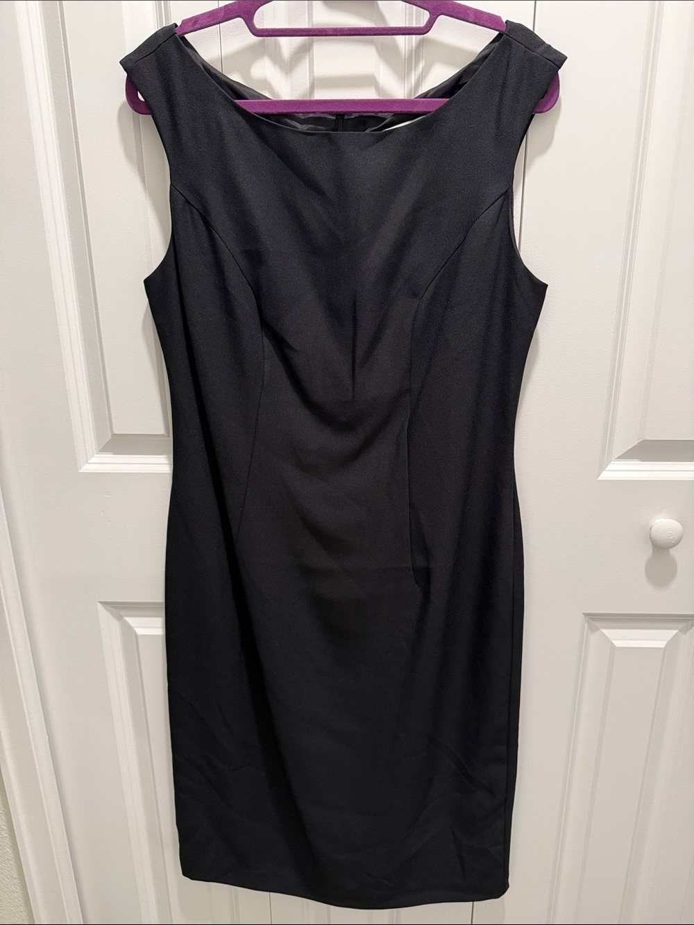 Classic Black Midi Sheath Dress - Sleek Professional Style